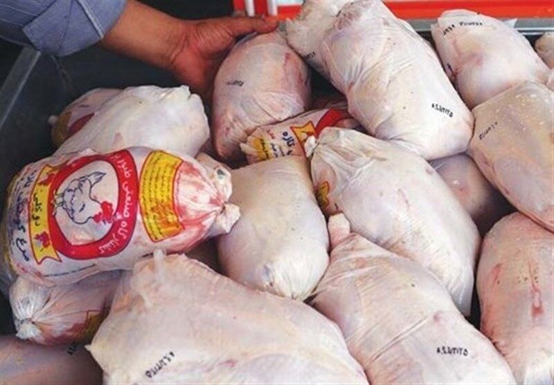 ستاد اجرایی فرمان امام(ره) ۲۰۰ تُن مرغ بین نیازمندان خراسان شمالی توزیع کرد
